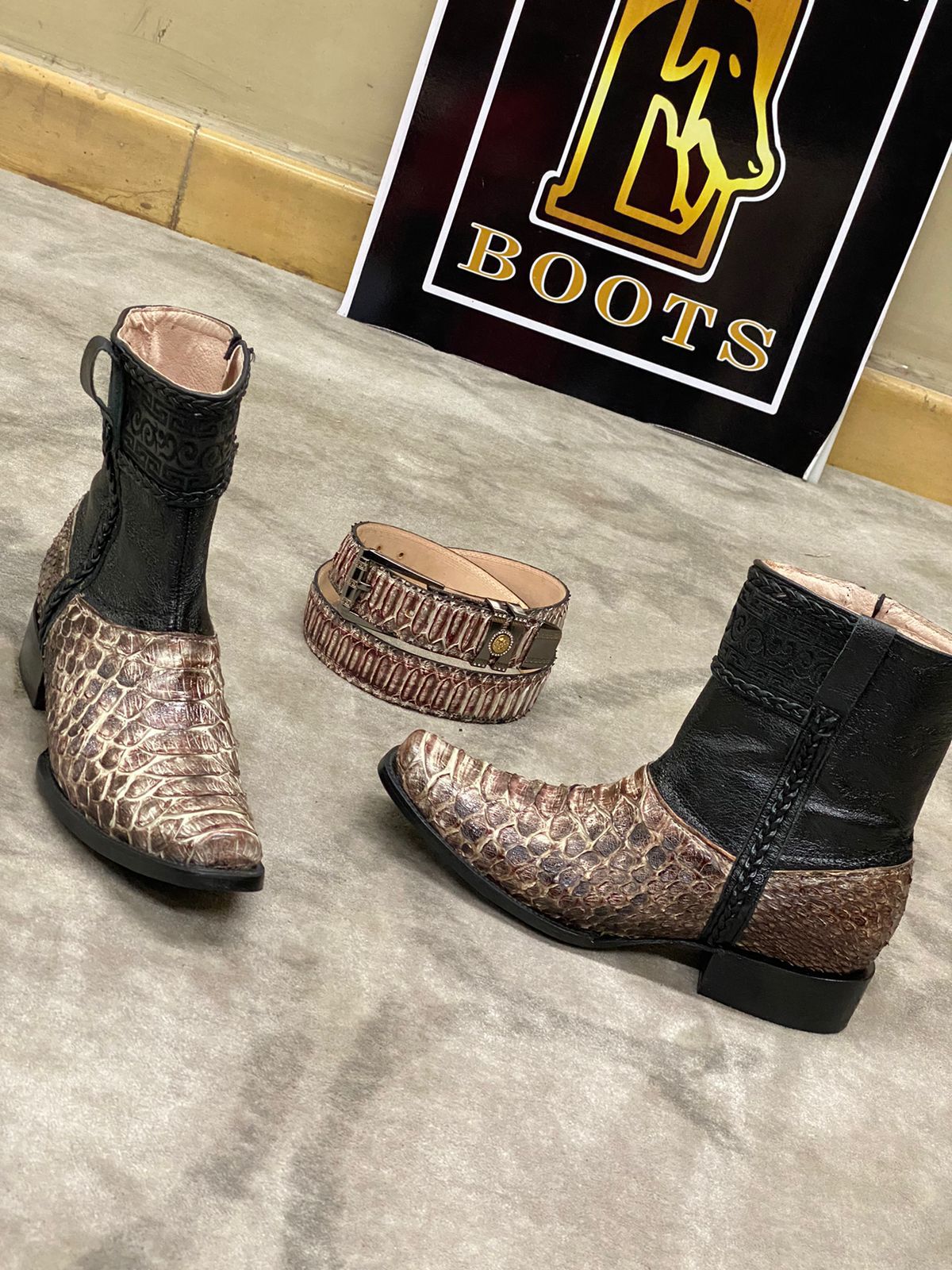 Botas de Vbora Pitn
